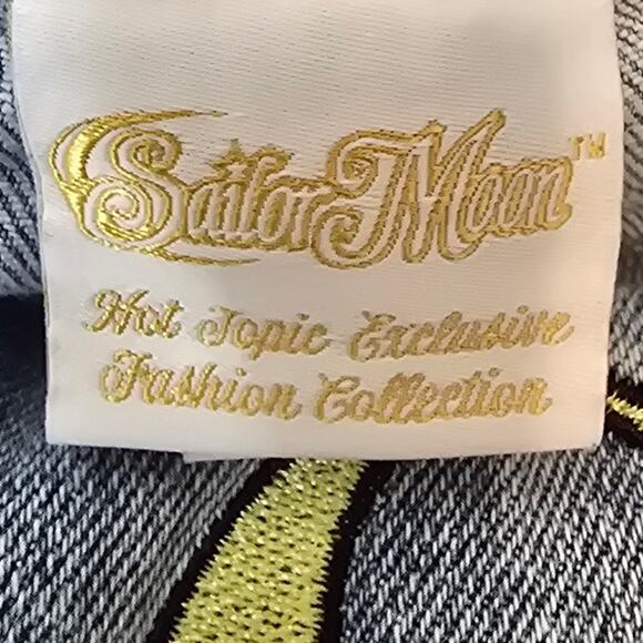 Hot Topic Sailor Moon Exclusive Juniors Patch High Rise Jeans Size 13 - Picture 3 of 5